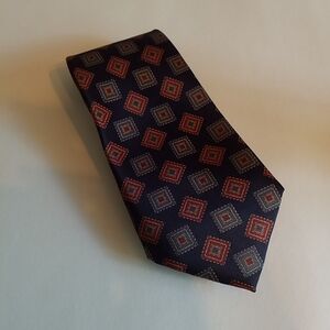 3/$45 Tie MERCEDES SILK HAND MADE HIGH FASHION Navy Squares